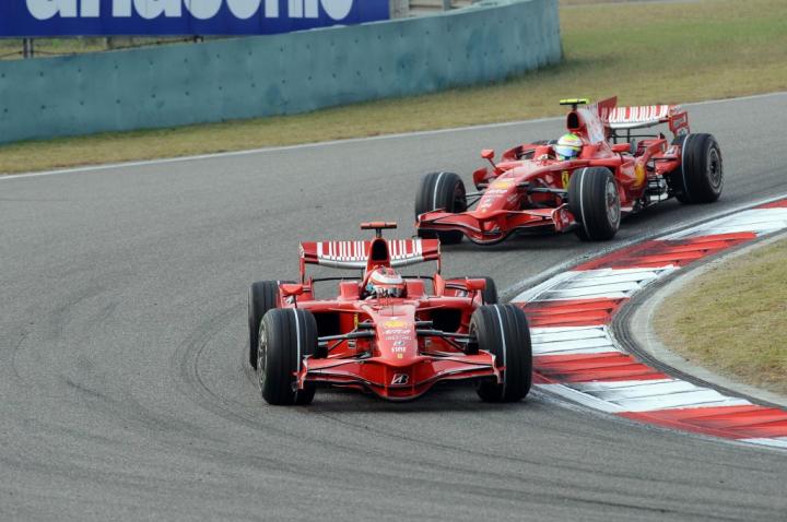 Ferrari w GP Chin 2008