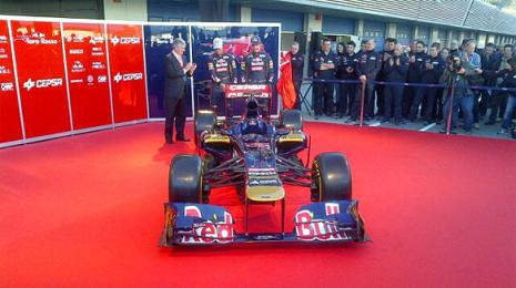 Nowy bolid Toro Rosso STR7